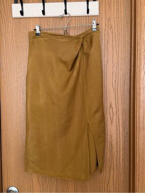 Madewell Midi Linen Skirt in Mustard Brown